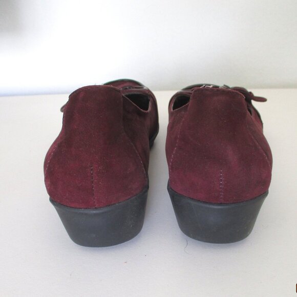 Kenneth Cole Reaction Womens Plum Suede Flat Loafer - Size 6M - Picture 9 of 10